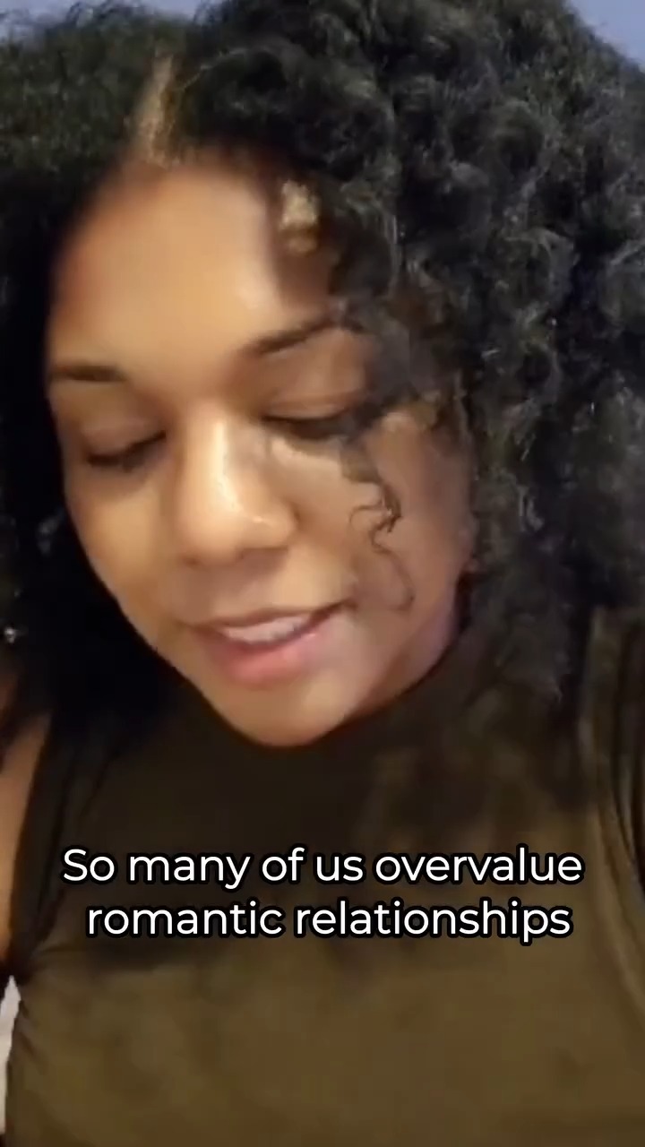 Appreciate and nurture your healthy relationships.

#friendships #healthyrelationships #relationshipadvice #healthyconnections