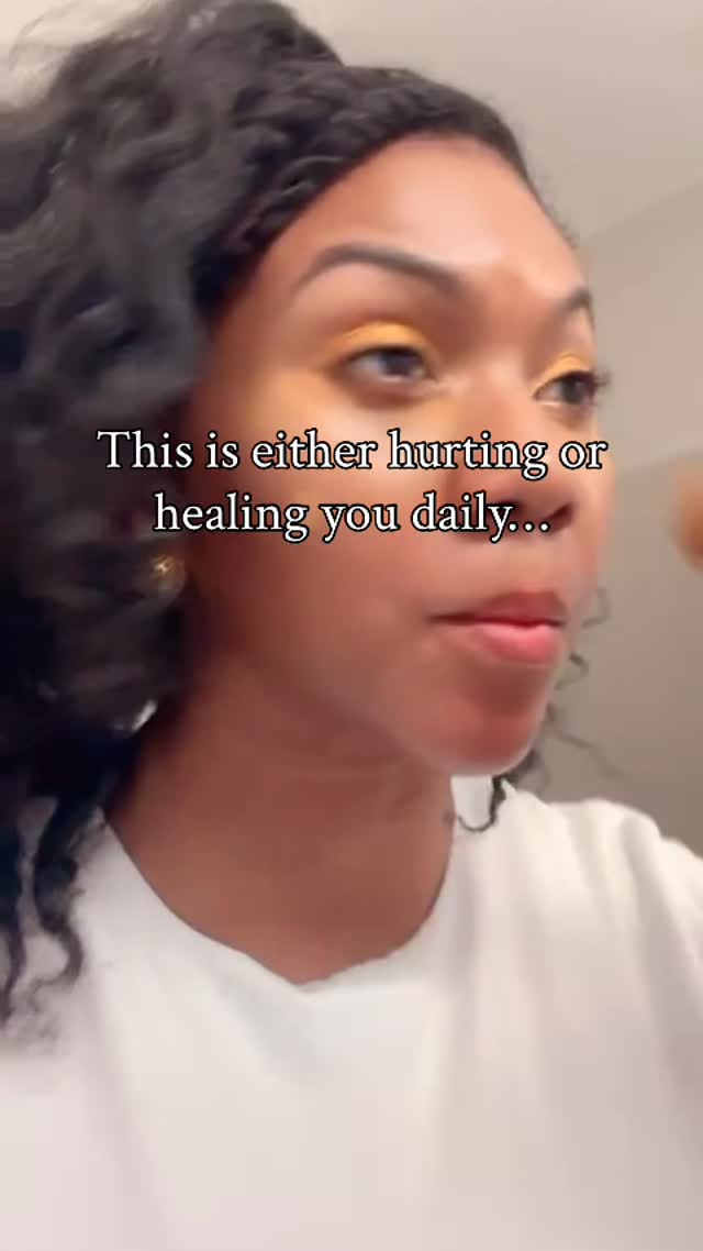 This is either hurting or healing you daily:

👉🏽The way you speak to yourself when no one else is around.

When you’re tired.
When you miss them.
When old thoughts start looping 
and you wonder if you were the problem.

That inner voice becomes the environment you heal in.

When it’s harsh or impatient, healing feels heavy.
You push yourself instead of supporting yourself.
You judge instead of listen.
You abandon yourself in the moments you need care the most.

But when you learn to meet yourself with compassion, something shifts.
You don’t spiral as deeply.
You don’t stay stuck as long.
You learn how to sit with discomfort without turning it into self-blame.

This is real self-care.
Not fixing yourself.
Not forcing strength.
But choosing kindness when it would be easier to criticize.

If you want support practicing gentler self-talk, 
✨Comment JOURNAL and I’ll share the I Miss Me Journal to you, a resource I created to help you stay connected to yourself during hard moments, trusted by hundreds of women on their healing journey.

#selfcompassion #healingjourney #toxicrelationshiprecovery #innerwork #nervoussystemhealing selftrust chooseyourself emotionalhealing healingisnotlinear youarenotalone