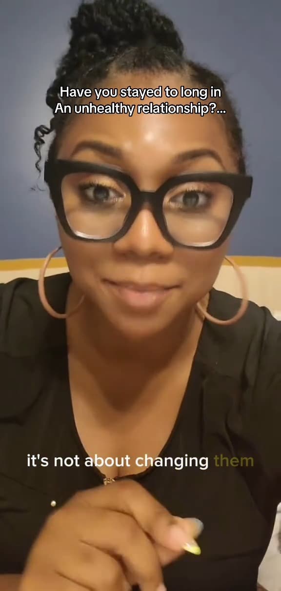 Prioritize YOU and how you feel

📓Grab your copy of I MISS ME journal; FIND IT ON MY PAGE
-
-
-
-
-
#selfhealingjourney #selfhealers #toxicrelationships